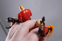 ELASTIGIRL & MR INCREDIBLE The Incredibles Disney/Pixar Violet Micro Collection