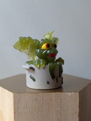 GREMLINS 80’s Retro Mini Figures Gremlin in Pot Chase Glow in Dark Opened GITD