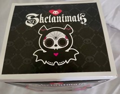Skelanimals Day Of The Dead DIEGO The Bat Vinyl Figure Series 1 Hasbro – New