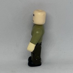 Roblox Neighborhood of Robloxia Sheriff 3″ Action Figure Series 2 (NO CODE) A1