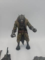 Fresh Monkey Fiction – Operation Monster Force Killoworg Complete. Loose