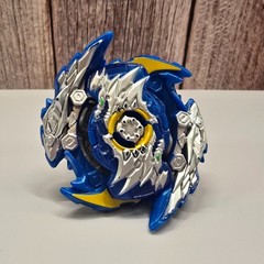 Beyblade Zone Fafnir F5 Gravity Revolver-H w/mixed performance pieces