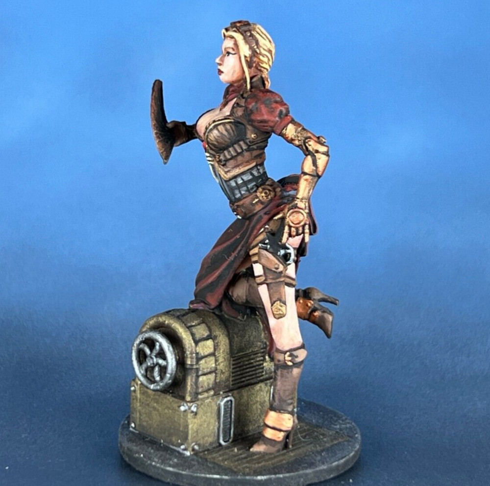 Action Figure Girl with a fan Collectible Miniature Painted 1/32 scale 60mm
