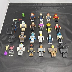 ROBL0X Action Figures Mixed Lot Of 19 Characters Plus Parts And Accessories