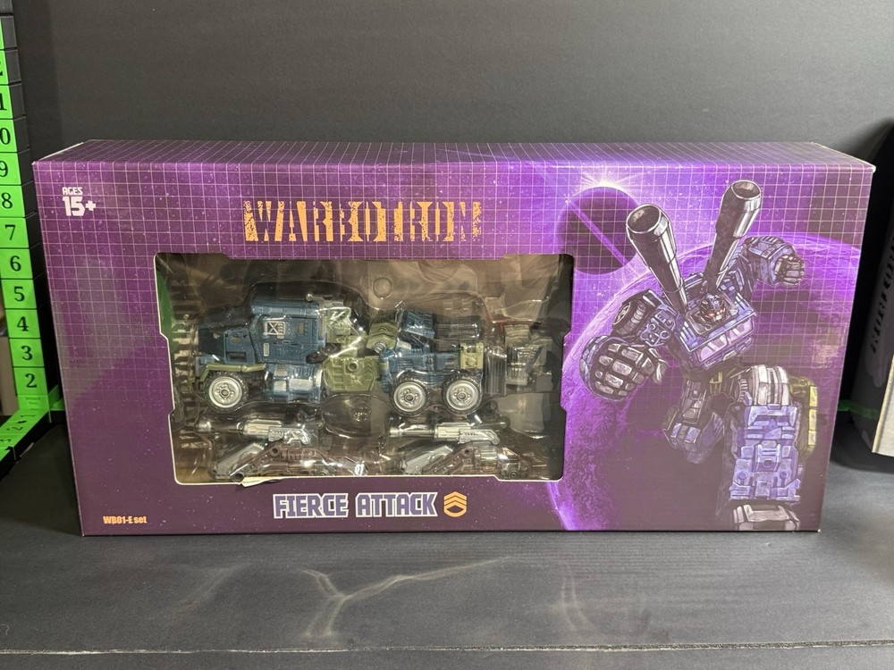 Warbotron WB01-E. Fierce Attack (Onslaught). Bruticus. Original Release.