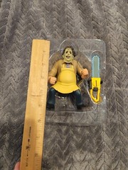 NECA Toony Terrors Leatherface Texas Chainsaw Massacre Collectible Figure NEW*