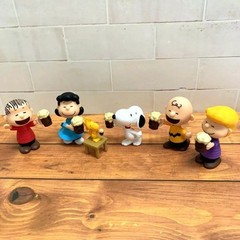 Bandai Japan Snoopy Peanuts Cheers Together Japanese Gashapon Bandai Capsule Toy