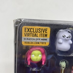 Roblox MISCHIEF NIGHT Action Figures RARE Exclusive Virtual Halloween Code!
