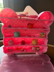 Num Noms Collector Cake Case with Accessories