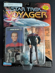 Vintage 1995 Playmates Star Trek Voyager Action Figures Lot of 4 Sealed MOC