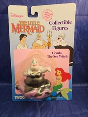 Tyco Disney’s The Little Mermaid Ursla Sea Witch Collectible Figure 90’s