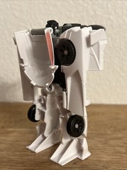 Wheeljack Transformer 4.5” Action Figure Plastic Autobot Robot Toy
