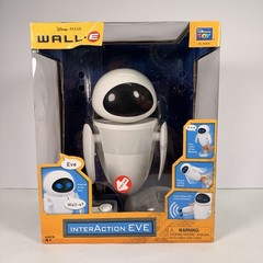 Thinkway Toys Pixar WALL-E InterAction EVE & WALL-E Figures Light Up Sounds