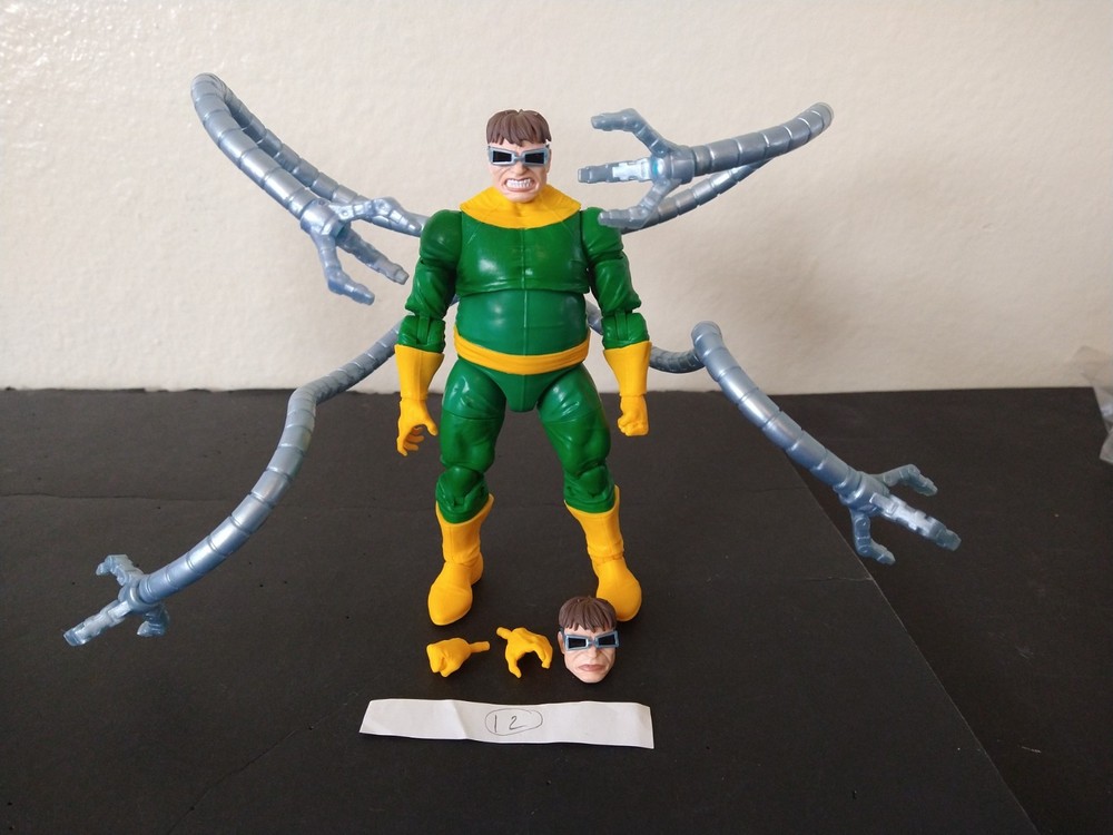 Marvel Legends Doc Ock Silk COMPLETE 🇺🇸 READ DESCRIPTION