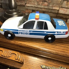 Crown Victoria GOTHAM CITY POLICE CAR FROM GOTHAM CITY PLAYSET 1/24 Scale Batman