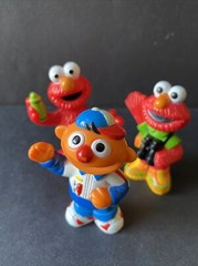 Sesame Street Henson Elmo W/Crayon Elmo W/Binoculars Mechanic Ernie Figures 2”