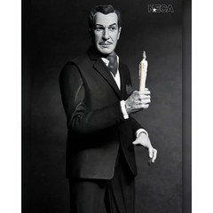 Vincent Price – Ultimate Silver Screen Edition B&W NECA 7-Inch Action Figure