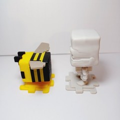 Lot of 2 2025 Minecraft Movie Bee and Skelton Figures Gray Black Yellow