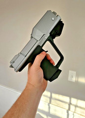 Halo Reach Pistol Reloadable M6G Magnum PDWS 1:1 Prop Cosplay Custume
