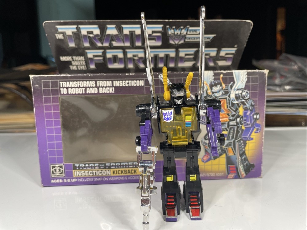 Vintage Transformers Action Figure With Box weapon KICKBACK G1 hasbro T2-9