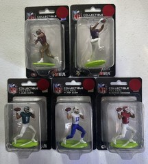 NFL Collectible Mini Figures 2.5” Complete Set Of 5 Licensed NEW 🏈