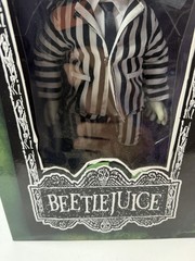 Mezco Toyz Beetlejuice 15” Stylized Figure Sealed New In Box Hot Topic Exclusive