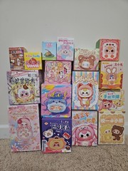 Lot Bundle Of 16 Blind Boxes Set Figurines Vinyl Plush. Authentic No Duplicates
