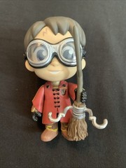 Harry Potter – Quidditch – Funko Vinyl Mystery Minis – Out Of Box – With Broom