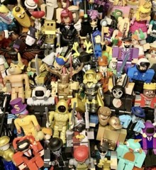 Roblox Toys For Girls and Boys New Action Figures Lot Of 20 With Accessories