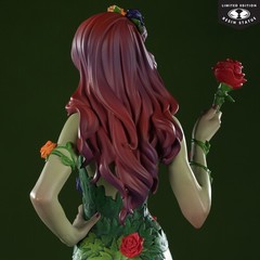 DC Direct – DC Cover Girls – Poison Ivy by J. Scott Campbell 1/8 scale statue