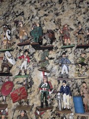 Soldiers Of Italy Lot Of 69 Figures With 2 Binders. Soldatini D’italia