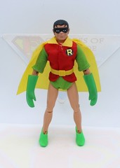 Mego Robin ~ Vintage 1972 WGSH 8″ Action Figure Type 1 ~Complete ~All Original