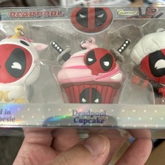 NEW Monogram International Deadpool Collectors Bag Clip – Walmart Exclusive
