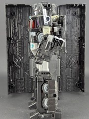 Transformers Netflix Nemesis Prime READ Hasbro WFC Spoiler Pack Generations
