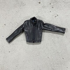PB-ZPJK-FEM: 1/12 faux leather zipper jacket for 6″ female action figure