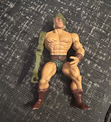 Muscular Action Figure Beige/Green/Brown w/ Green Helmet & Weapon – Plastic