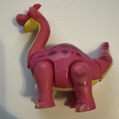 Disney T-Rex Cafe Rocksy the Apatosaurus And Brachiosaurus Dinosaur Figures