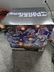 Hasbro – Modern Icons Transformers Soundwave 1:1 Replica Helmet Gamestop NIB