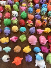 Large Lot Of Squinkies , Shopkins, Puzzle Eraser, Generic Squinkies 170? Pieces
