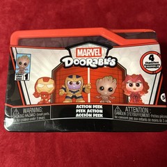 Marvel Doorables Action Peek, 1.5 Inch Collectible Toy, 1 Blind Box