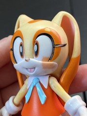 Jakks Pacific Sonic the Hedgehog Cream the Rabbit 4-inch action figure Read Flaw