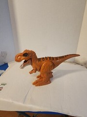 T-REX TOY TYRANNOSAURUS Orange DINOSAUR 12″ Zuru Inc Walks & Roars