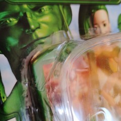 ARMY MEN Real Combat Plastic Men Vikki Grimm Action Figure NEW PLAYING MANTIS