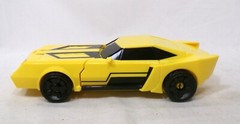 Hasbro Transformers Robots in Disguise 2015 3-Step Bumblebee Complete