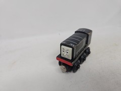Thomas & Friends Wooden Railway Diesel Train Tank Engine GUC