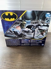 DC Comics Spin Master 4″ Batman Bat Tech Flyer with 2 Figures and 10 Accessories