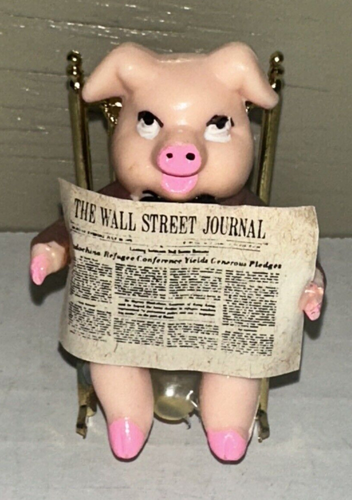 The Boss Pig In Suit On Hard Plastic Mini Action Figure Wall Street Journal NOS