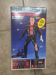 THE ULTIMATE TERMINATOR 12” Talking Figure Light Up Eyes 1991 KB Toys New Sealed