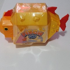 Fisch Fish Figure Toy Set 9pc w/ Accessories Plastic Fish-Shaped Container
