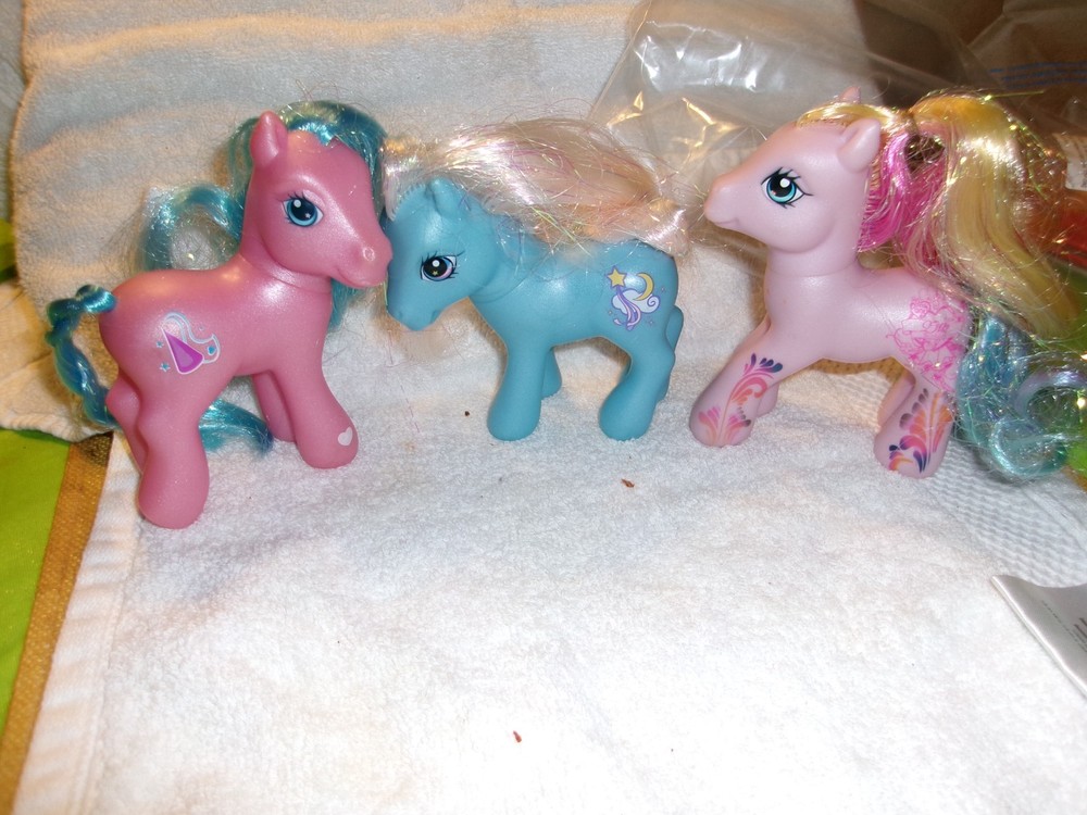 Hasbro My Little Pony Generation 3 Lot Of 3 Dream Blue/Toola Roola/Royal Ribbon